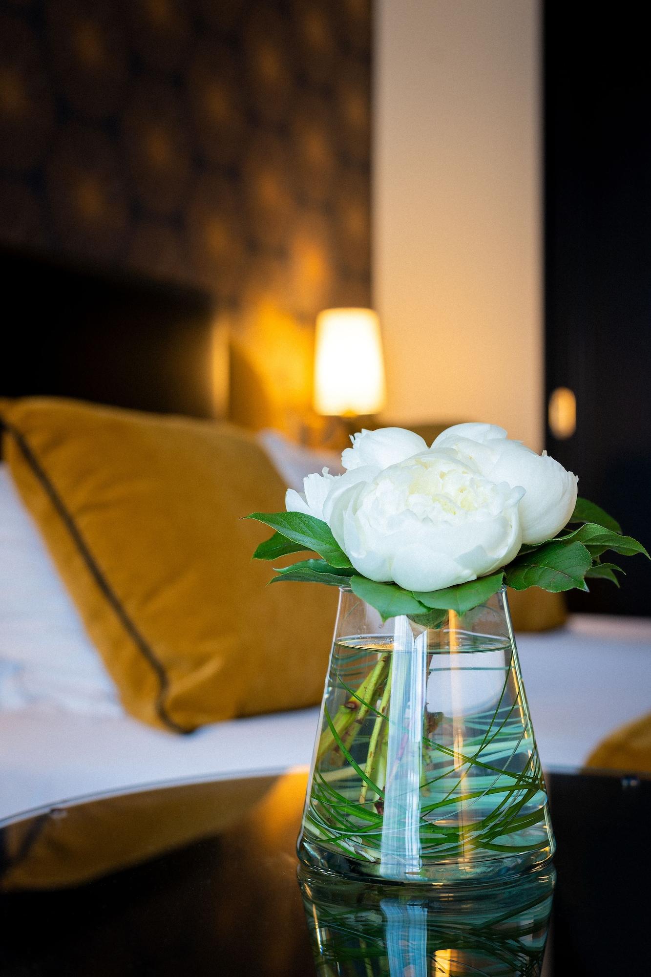 Best Western Plus Le Moderne Кан Экстерьер фото